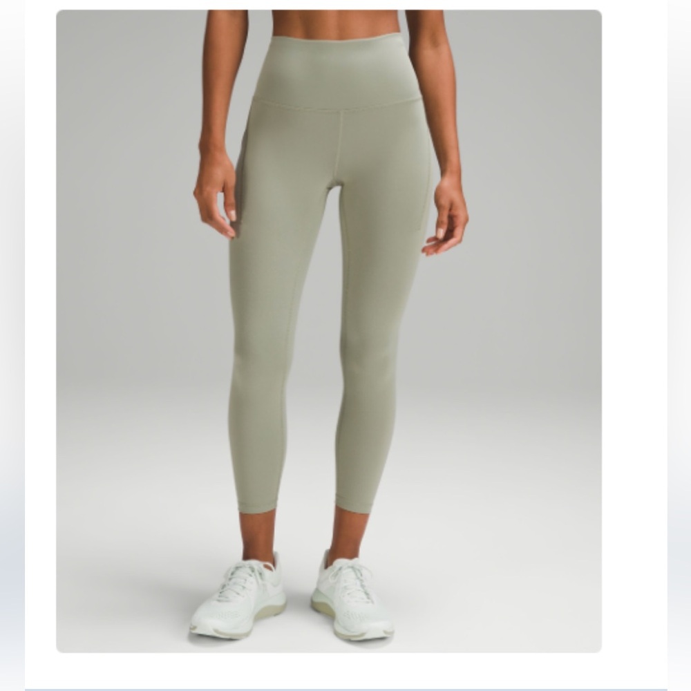 Lululemon Wunder Train High-Rise Tight